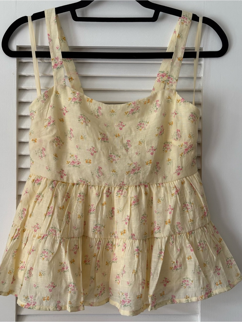 NWT Trixxi Los Angeles Feminine Yellow Floral Babydoll Tank (Size S)